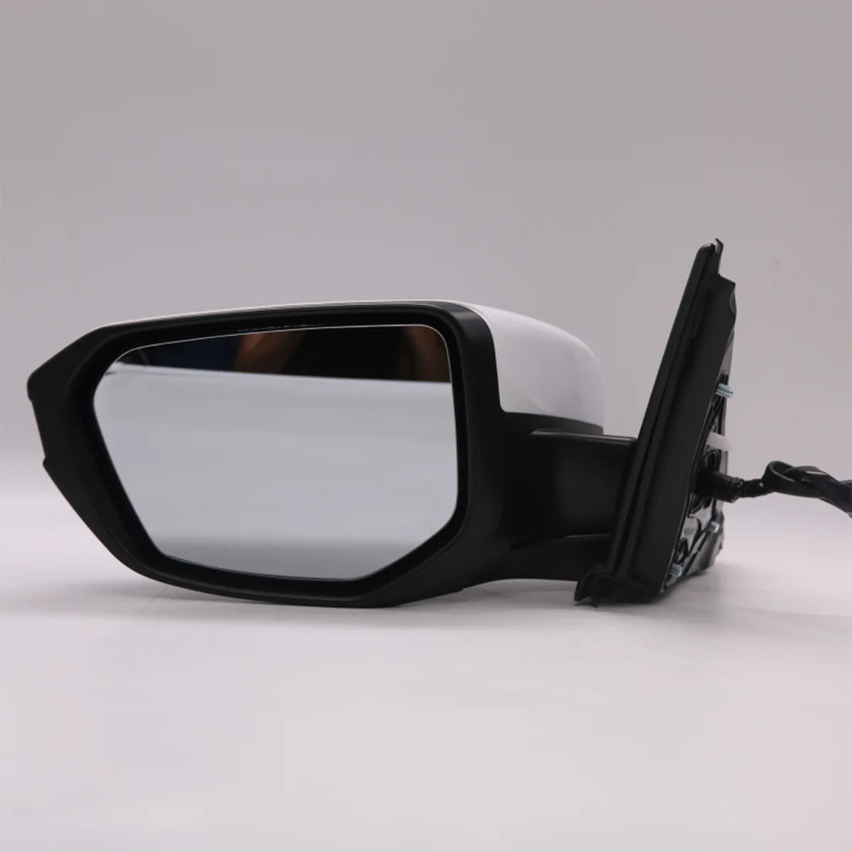 Honda Civic (2016-2021) - Driver Side View Mirror  (Power Operated, Non Heated, Paint to Match )