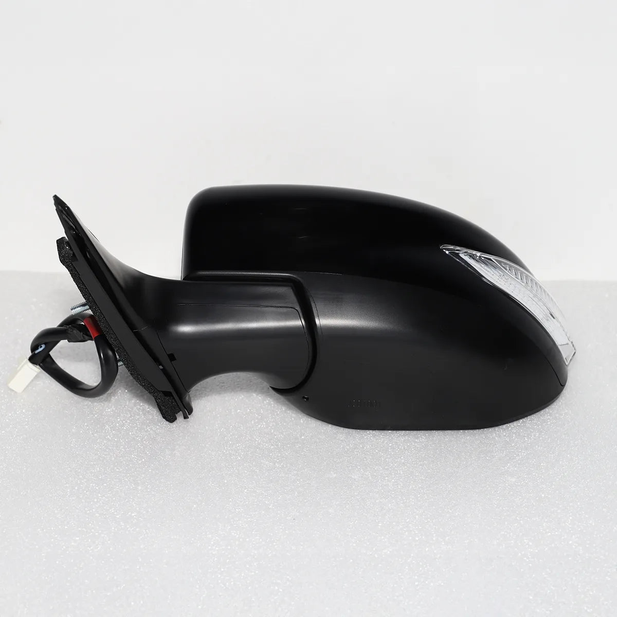 Nissan Altima (2013-2018) - Driver Side View Mirror  (Power Operated, Paint to Match, Heated Glass, Turn Signal Light )