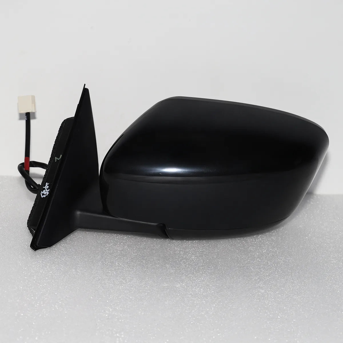 Nissan Rogue (2014-2020) - Driver Side View Mirror  (Power Operated, Paint to Match, Non Heated )