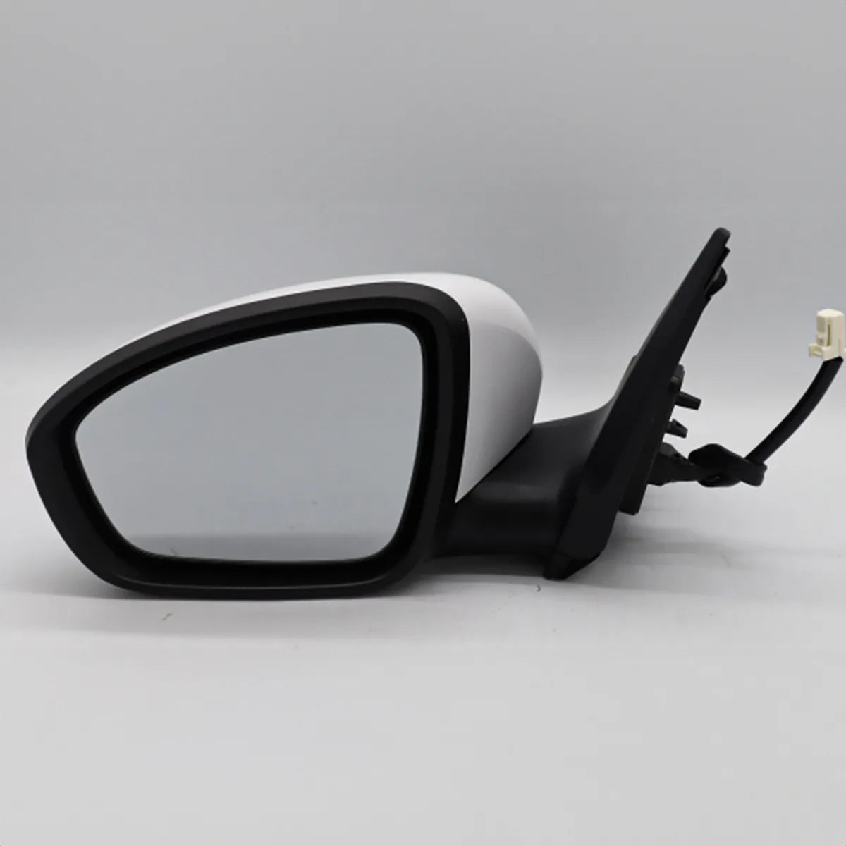 Nissan Sentra (2020-2022) - Driver Side View Mirror  (Power Operated, Paint to Match, Non Heated )