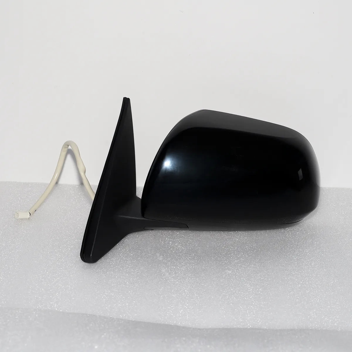 Toyota Highlander (2008-2014) - Driver Side View Mirror  (Power Operated, Paint to Match, Heated Glass )