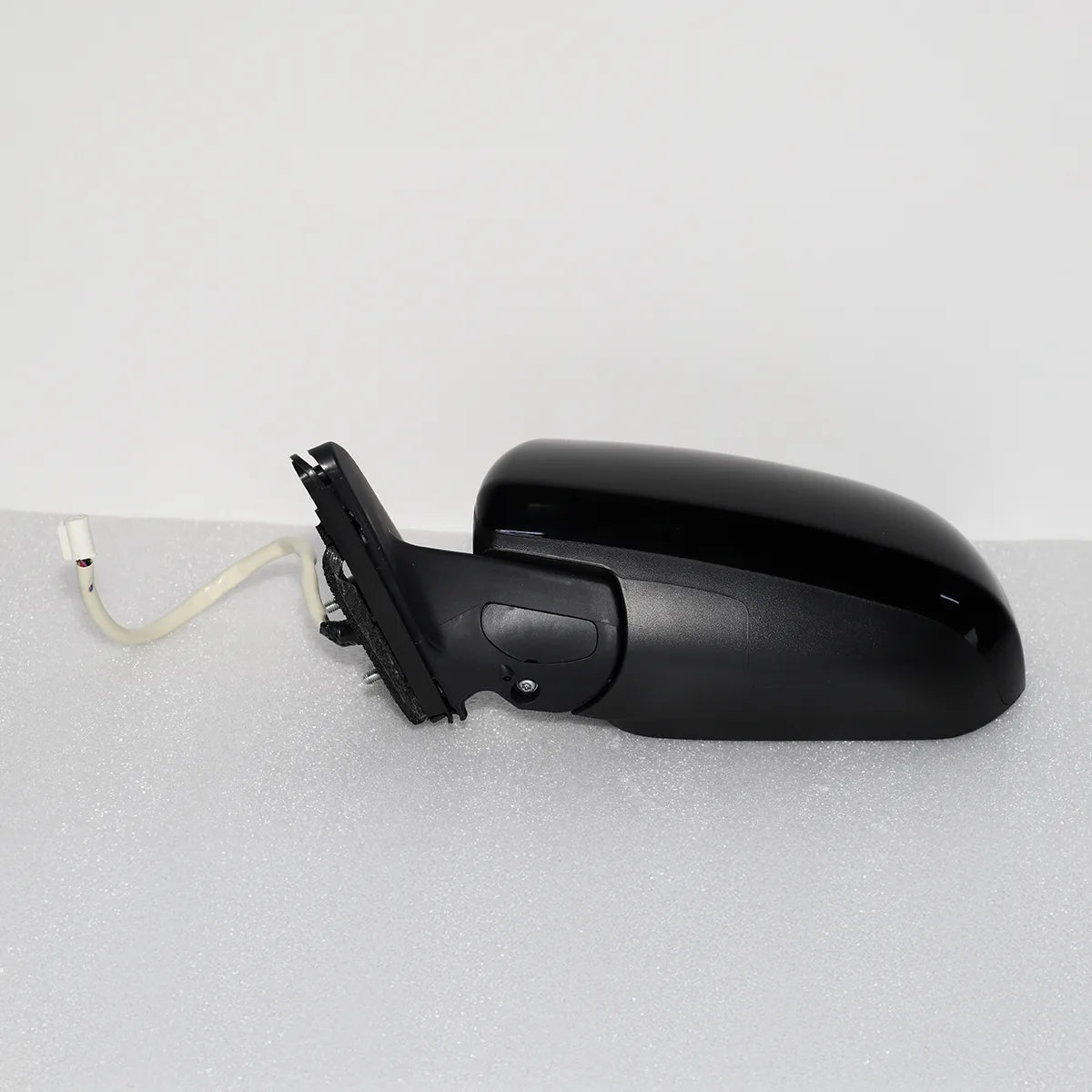 Toyota Highlander (2008-2014) - Driver Side View Mirror  (Power Operated, Paint to Match, Heated Glass )