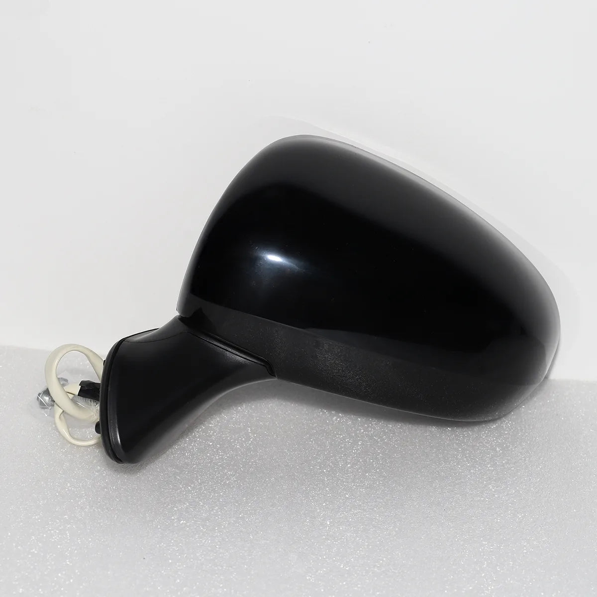 Toyota Prius V (2012-2017) - Driver Side View Mirror  (Power Operated, Paint to Match, Heated Glass )