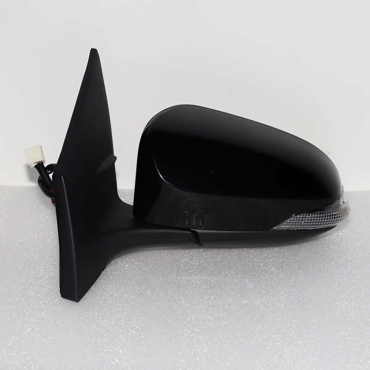 Toyota Corolla (2014-2019) - Driver Side View Mirror  (Power Operated, Paint to Match, Heated Glass, Turn Signal Light )