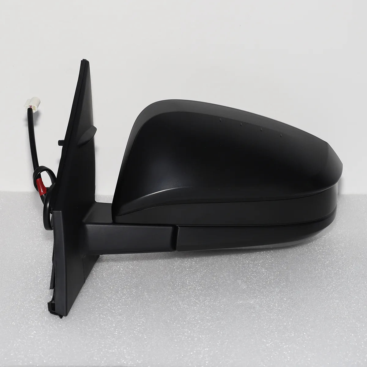 Toyota RAV4 (2013-2015) - Driver Side View Mirror  (Power Operated, Paint to Match, Non Heated )