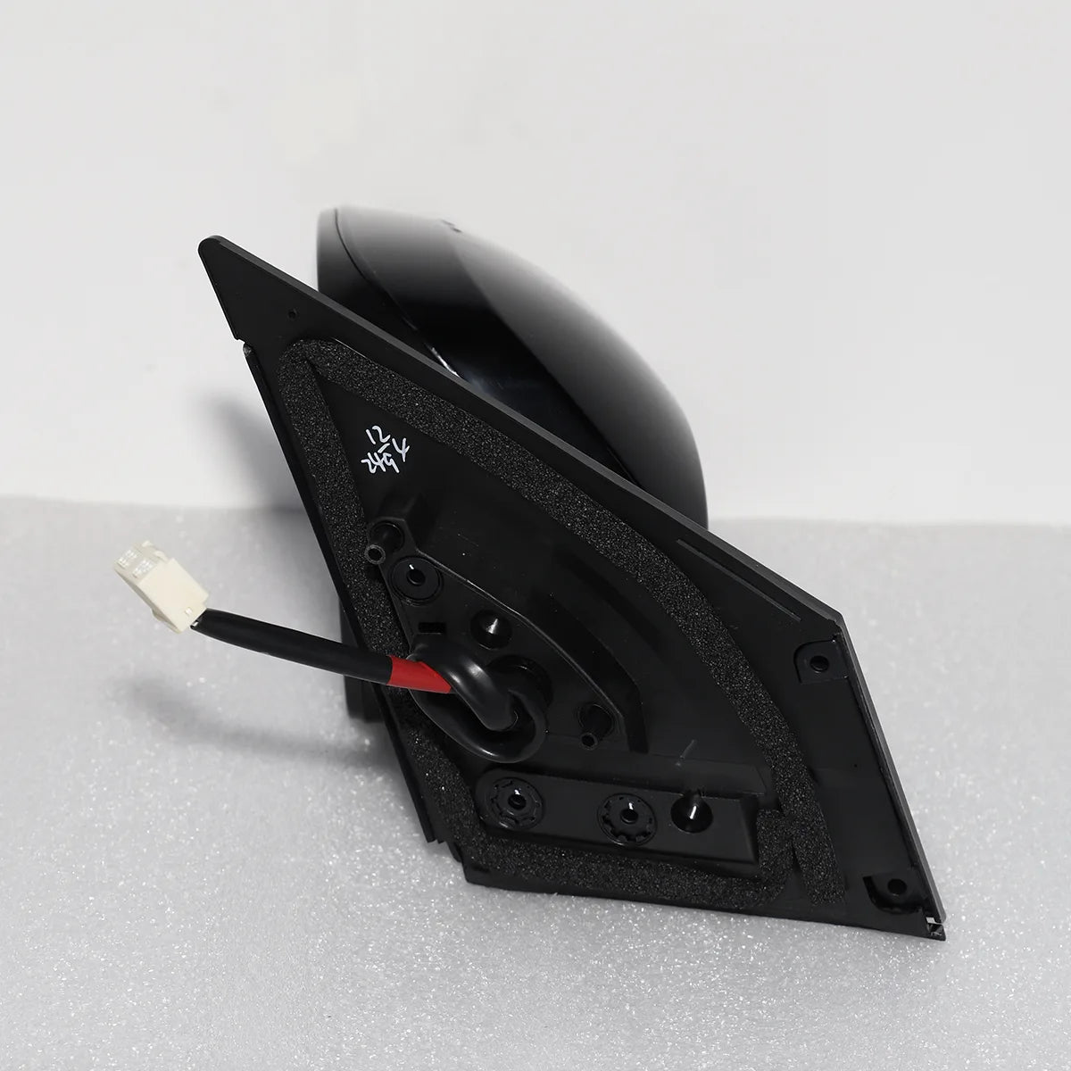 Toyota RAV4 (2013-2015) - Driver Side View Mirror  (Power Operated, Paint to Match, Heated Glass, Turn Signal Light, Blind Spot Monitor )