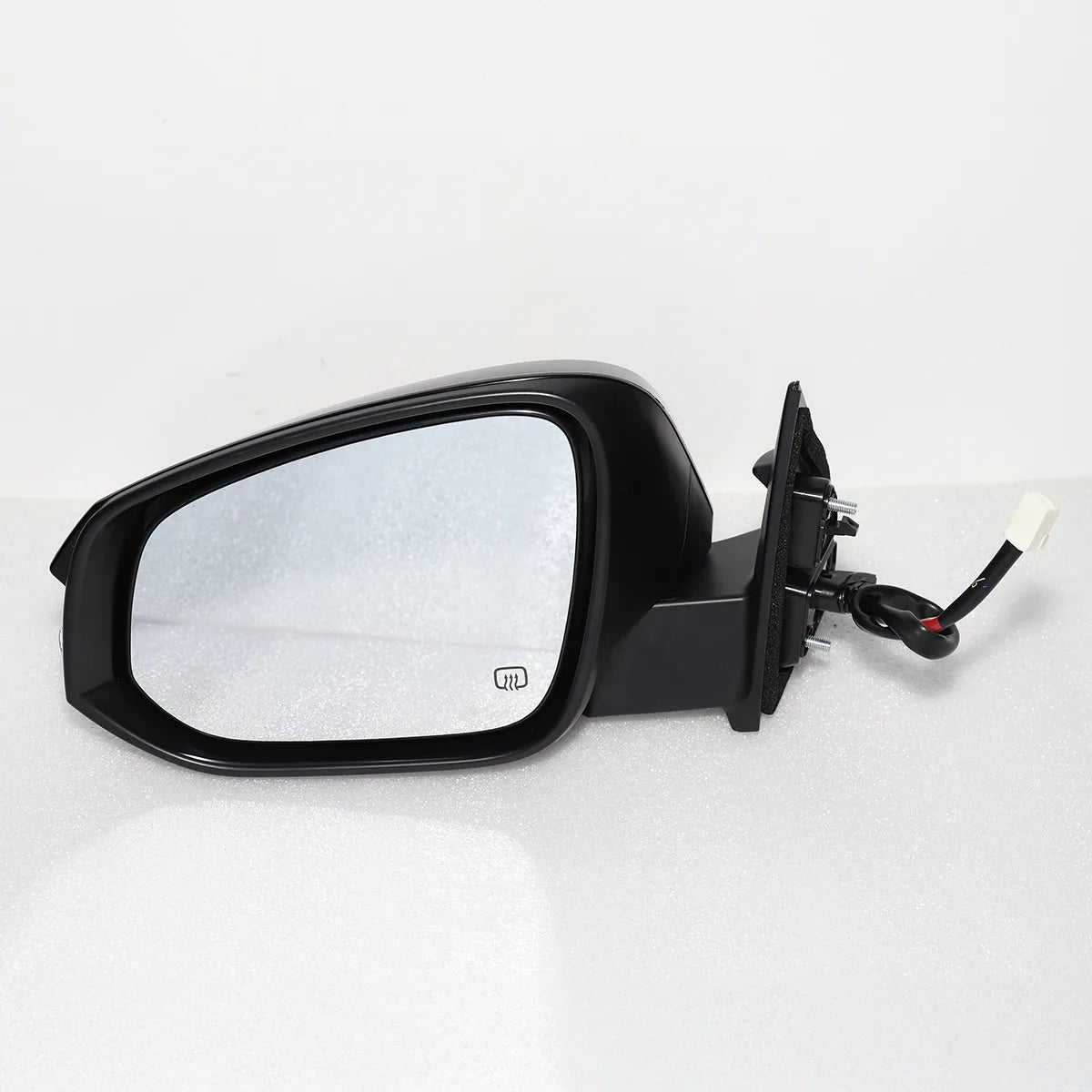 Toyota Highlander (2014-2019) - Driver Side View Mirror  (Power Operated, Paint to Match, Heated Glass, Turn Signal Light )